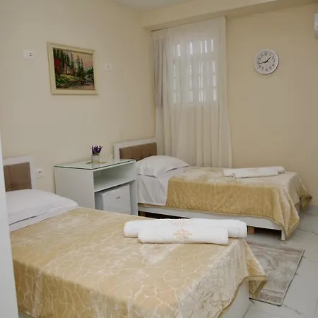 Szálloda Bar Mokador *