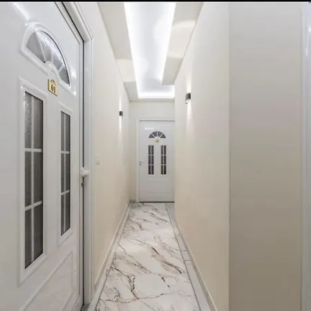 Bar Mokador Otel Shkodër