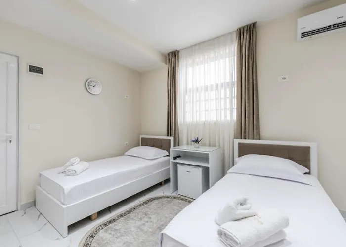 Bar Mokador Szálloda *